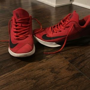 Nike Precision 4 University red men's basketball shoes 7.5